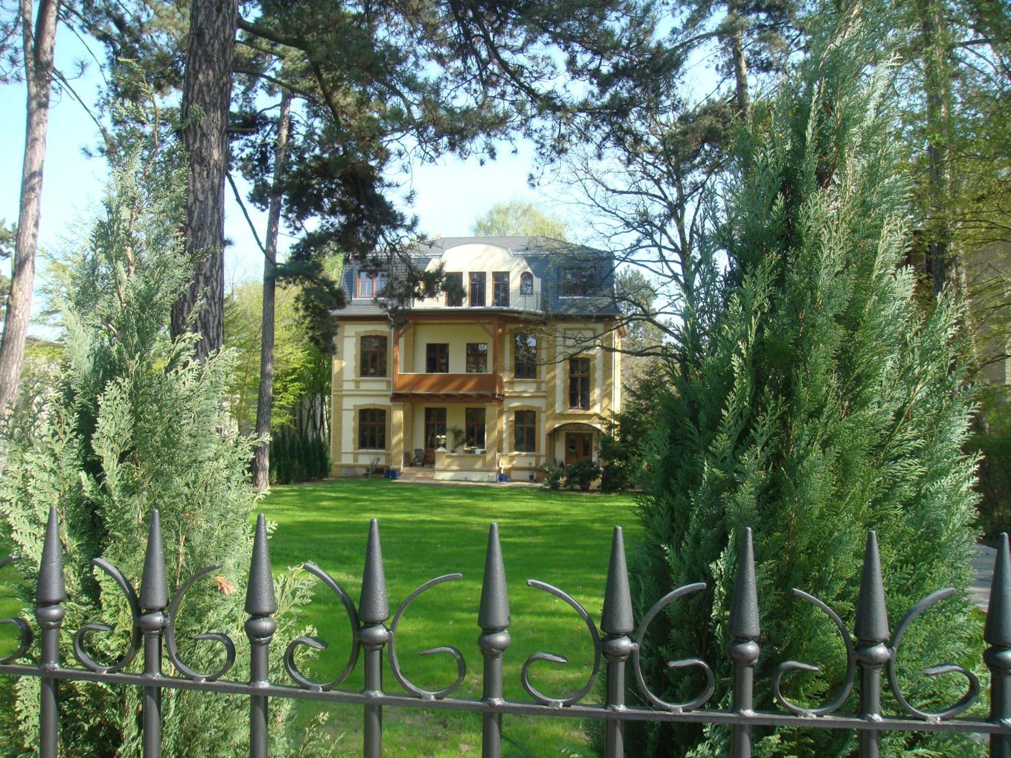 Residenz Villa Kult — Fotos 1